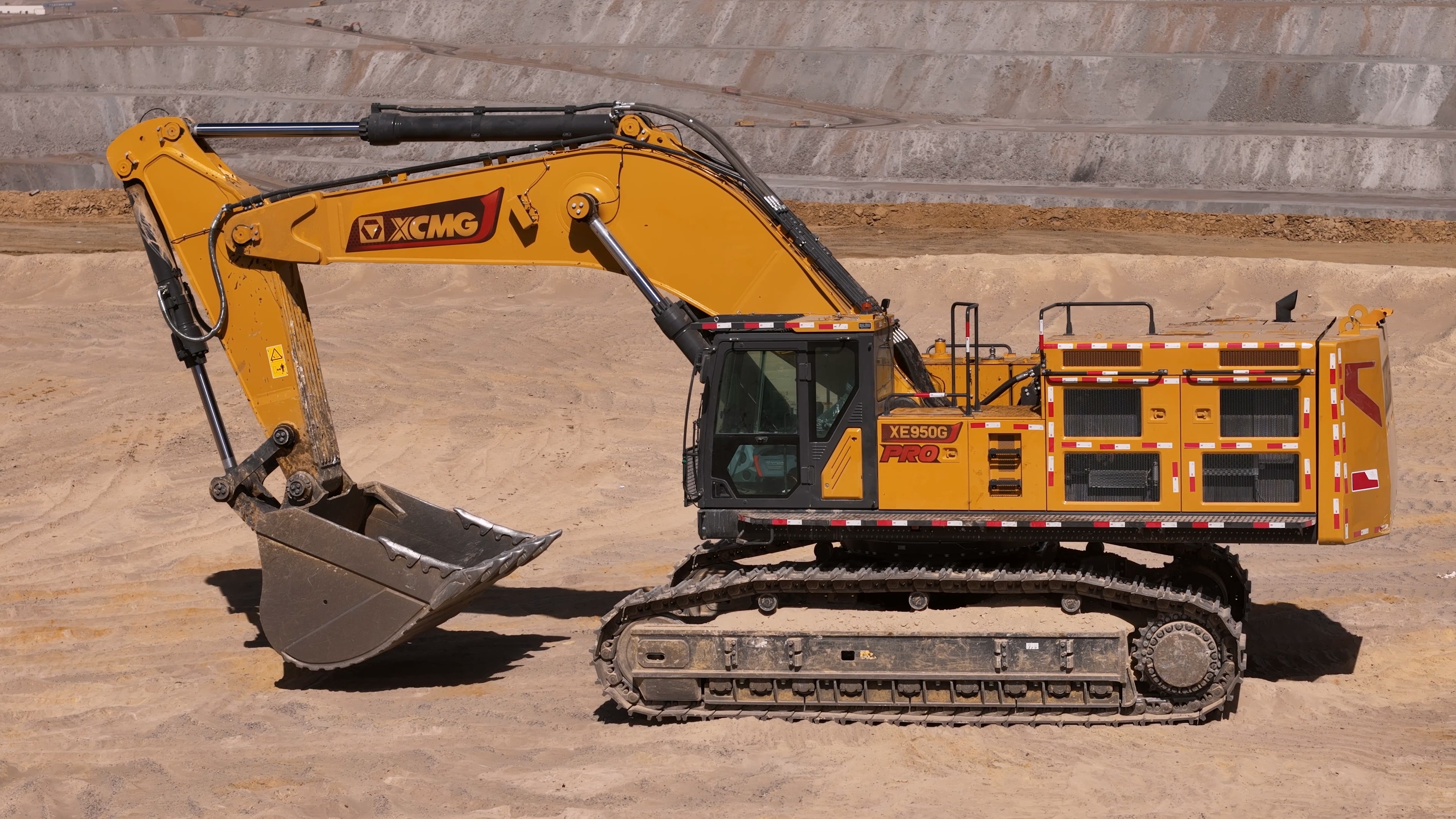 “油”我掌控， “省”者为王！cq9电子XE950G Pro矿用挖掘机品质之选