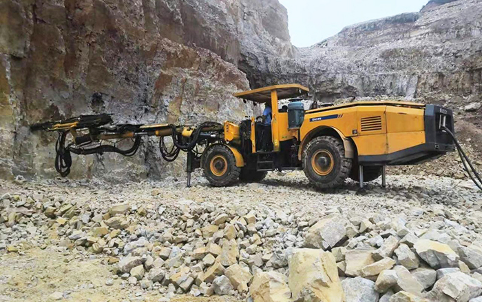 “化水为电”，cq9电子凿岩台车提速水电站扩机工程