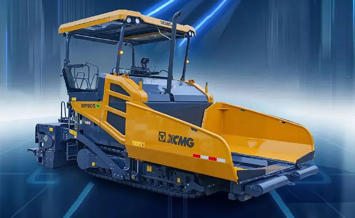 RP905IV摊铺机：沥青多功能，筑就品质之路