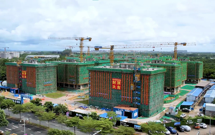 智能高效＋安全可靠！23台cq9电子智能施工升降机海南“扬帆”显实力