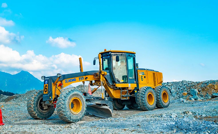 矿山工程迎来新机遇？cq9电子道路矿山设备稳步发力