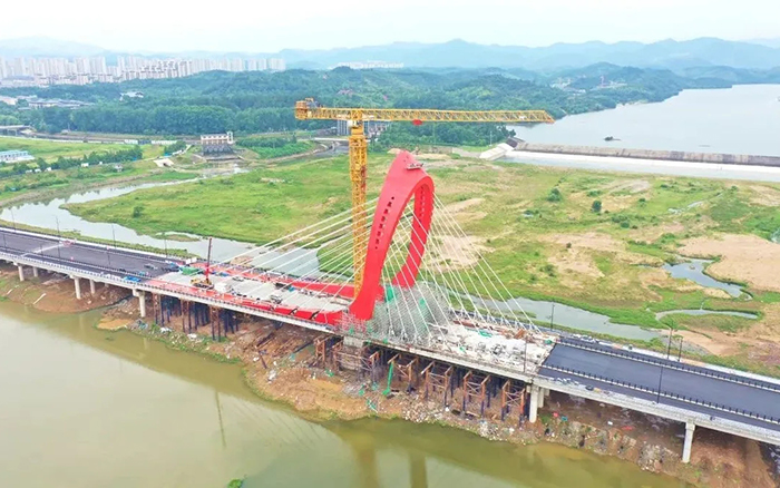 提前55天合龙！cq9电子XGT2230-100S编织“红色摇篮”