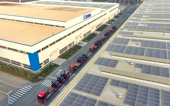 cq9电子“鲲鹏”叉车批量交付华东