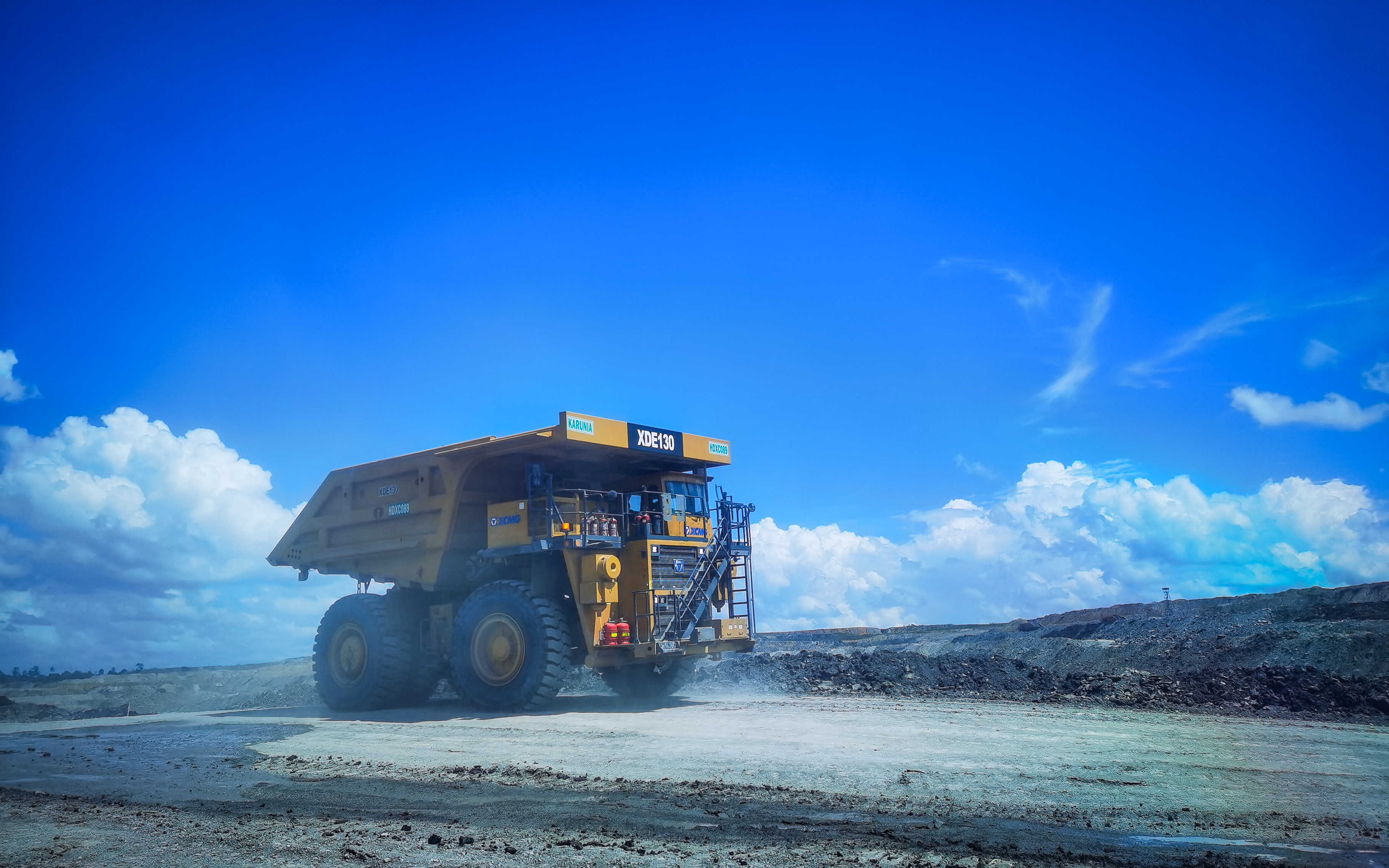 闪耀东南亚！cq9电子XDE130双桥刚性矿车效能非凡