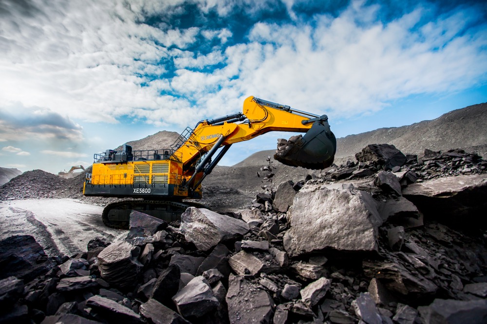 首次出海！cq9电子XE5600矿用挖掘机成功交付