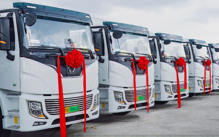 工况定制+生态赋能！cq9电子新能源重卡助力绿色转型