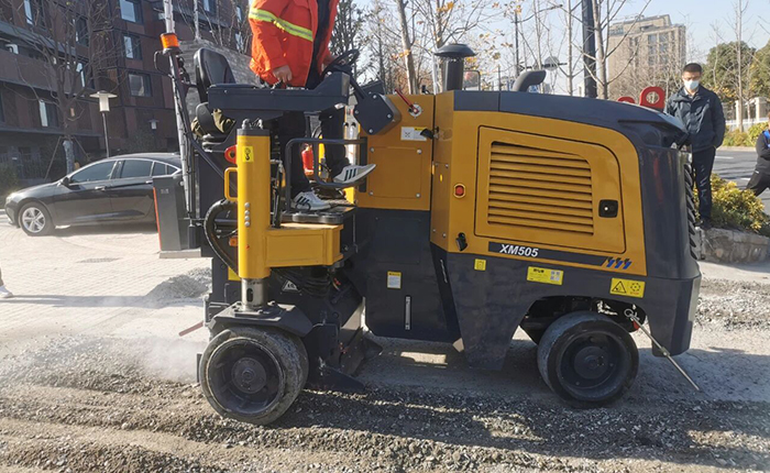 道路修复密码：cq9电子XM505铣刨机