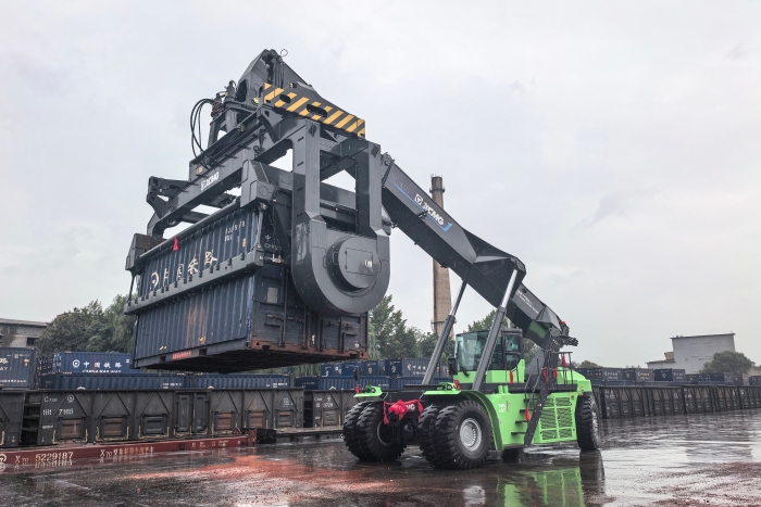 cq9电子方案再获肯定：铁路专线的绿色智慧升级之路